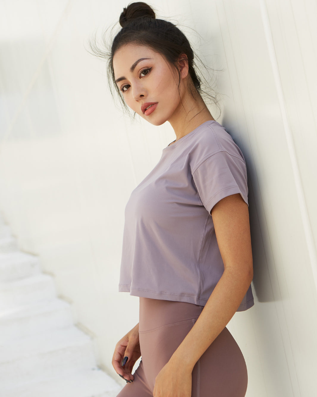 MOVING PEACH Women Fitness T-shirts Sexy Yoga Crop top Loose Quick dry Training Short sleeves BTQ