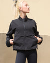 MOVING PEACH Windbreaker women Outdoors Sports Mock Neck Lightweight Windbreaker Jacket Loose Running Adjustable Hem Full-Zip Jackets BSJ