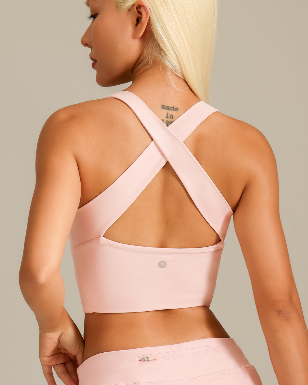MOVING PEACH Sports bra Tank Top Bra Top Breathable Running Crop Top Wide Shoulder Straps Cross-Back Yoga Dance Daily Wear BVX