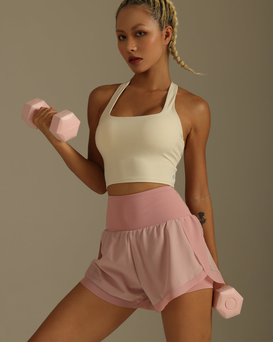 MOVING PEACH Women Halter Top Sexy Yoga Fitness Backless Top with Removable Pads BVS