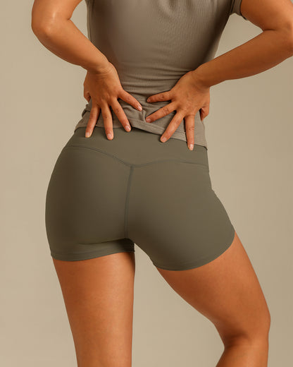 MOVING PEACH Women Yoga Shorts High-Rise Sweat-wicking Training Running Shorts BPK
