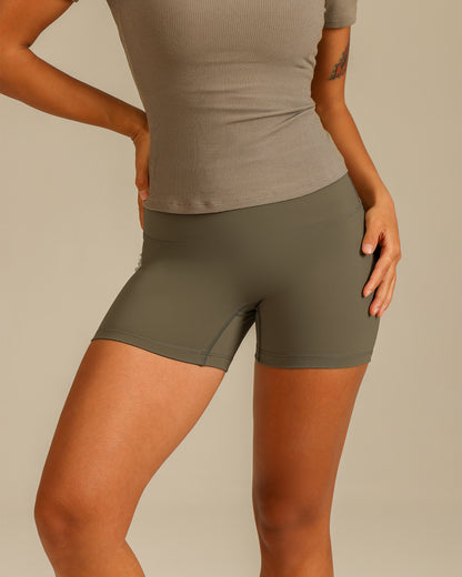 MOVING PEACH Women Yoga Shorts High-Rise Sweat-wicking Training Running Shorts BPK
