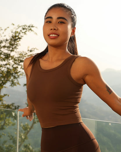 MOVING PEACH Sports Tank Top Ribbed High Neck Crop Top Soft Thick Fabric Slim Fit Racerback Padded Top EVL