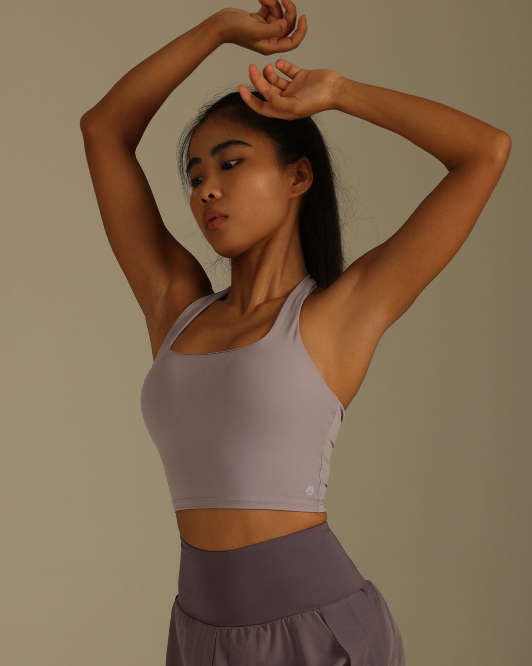 MOVING PEACH Women Halter Top Sexy Yoga Fitness Backless Top with Removable Pads BVS