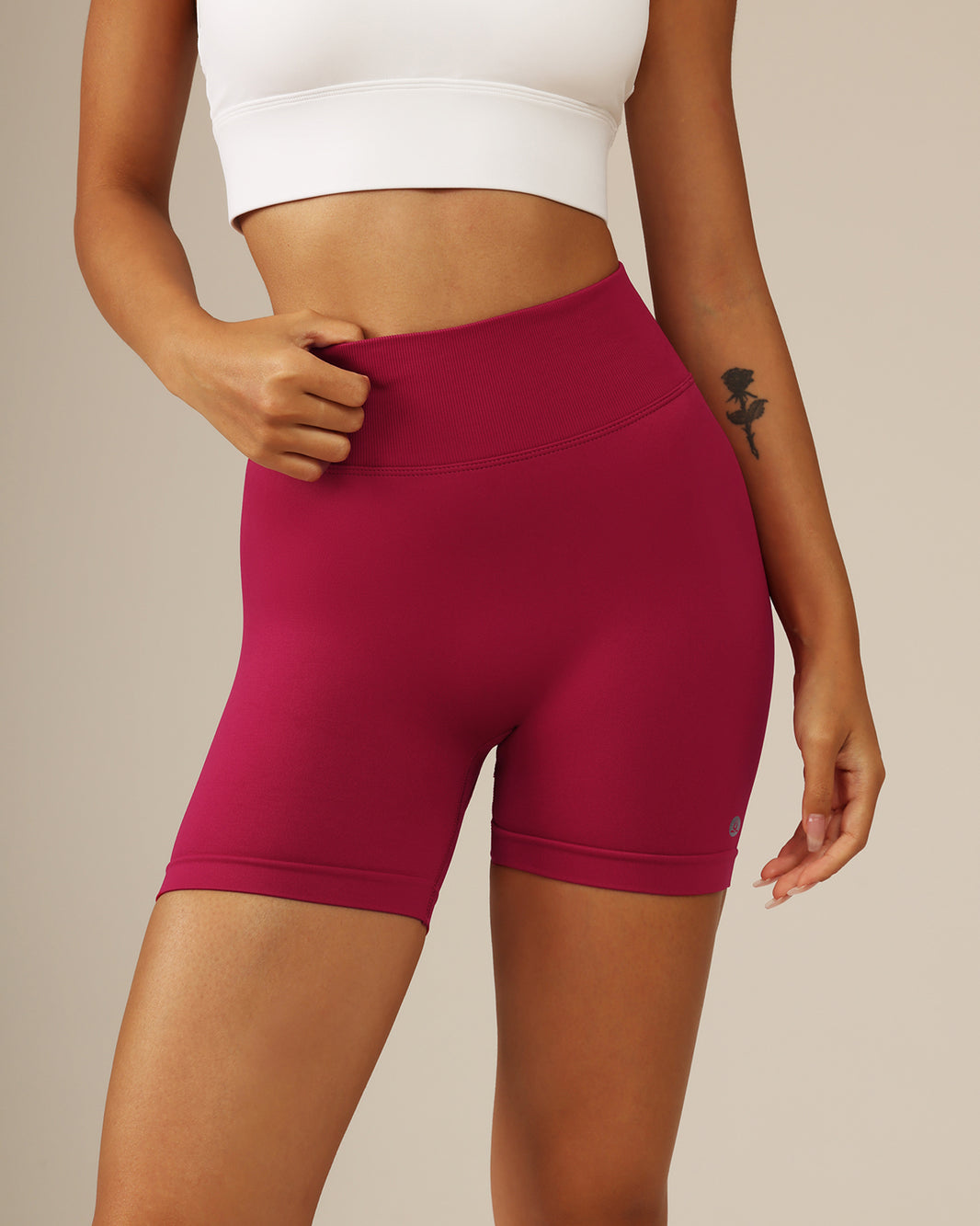 MOVING PEACH Women Training Seamless Short High waist Hip-up Fitness Pants APJ