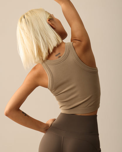 MOVING PEACH Sports Tank Top Ribbed High Neck Crop Top Soft Thick Fabric Slim Fit Racerback Padded Top EVL
