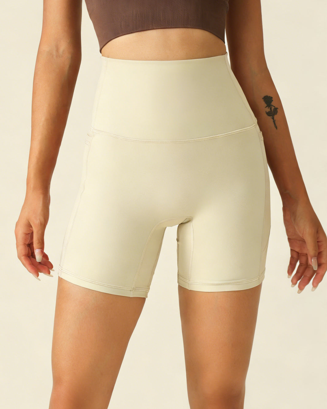 MOVING PEACH Women Cycling Shorts High Waist Hip-lifting Fitness Shorts Buttery Soft Breathable Running Shorts With Side Pockets APC